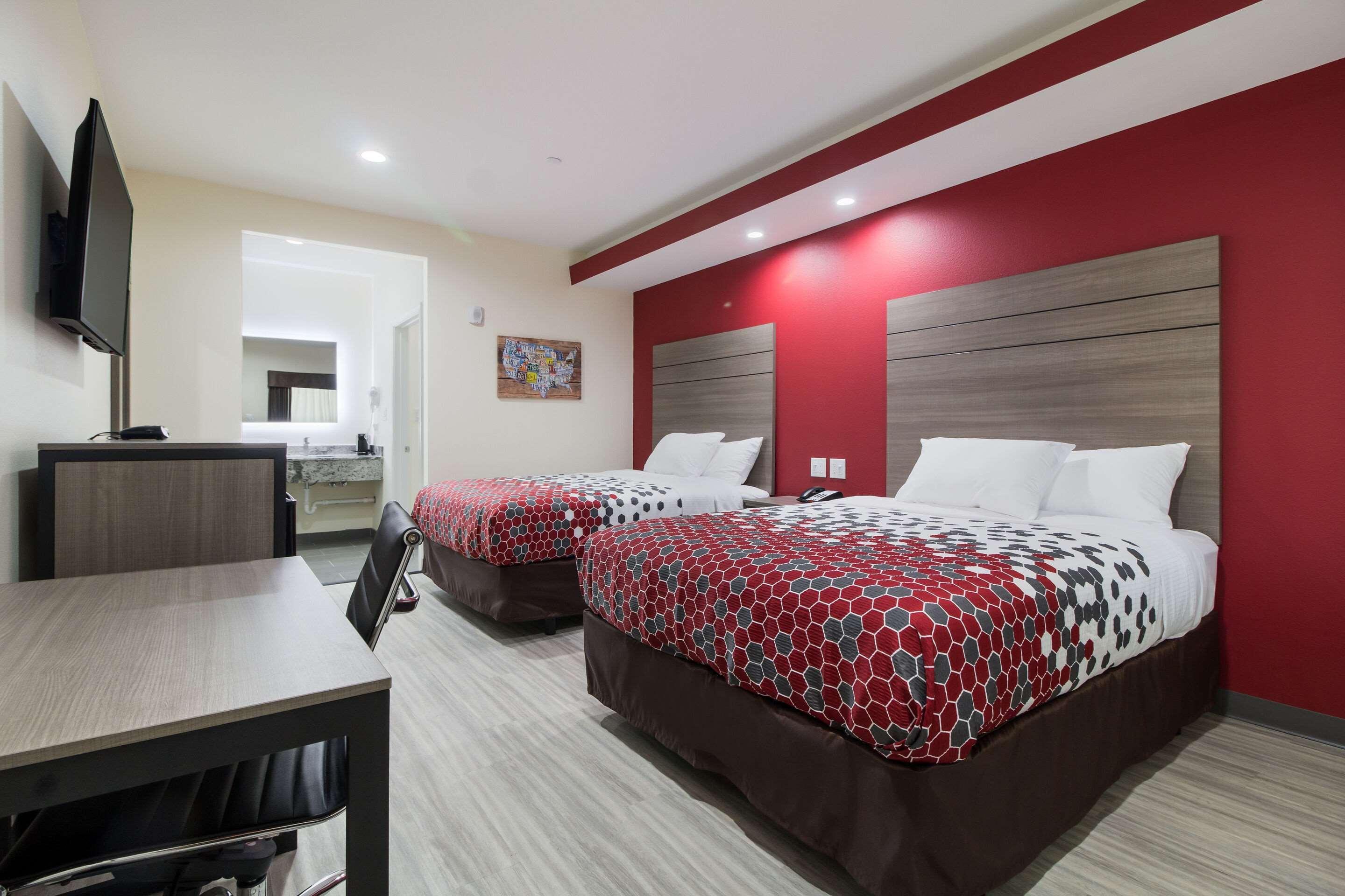 Regency Inn & Suites Humble Fm1960 - Iah Airport מראה חיצוני תמונה