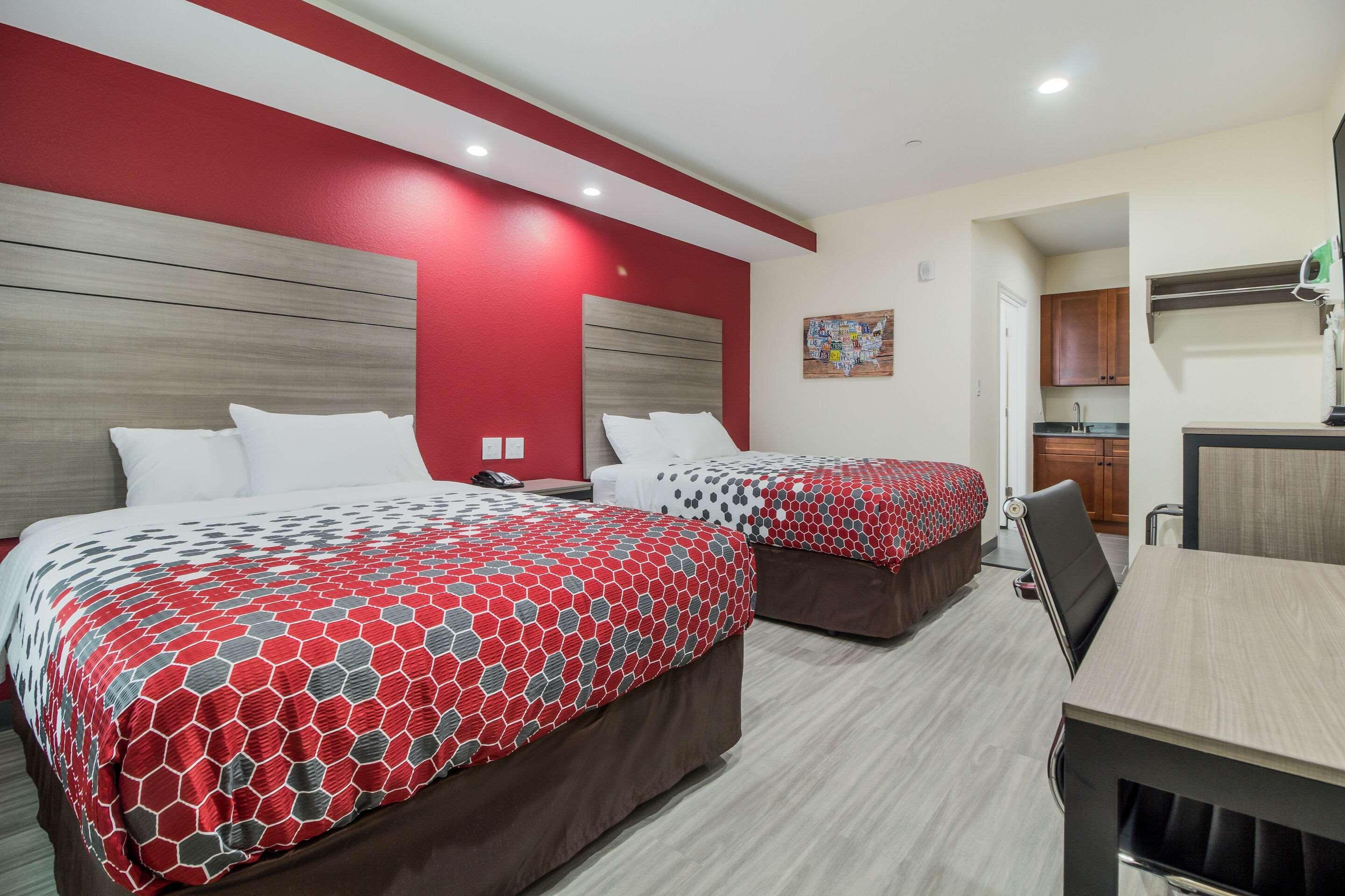 Regency Inn & Suites Humble Fm1960 - Iah Airport מראה חיצוני תמונה