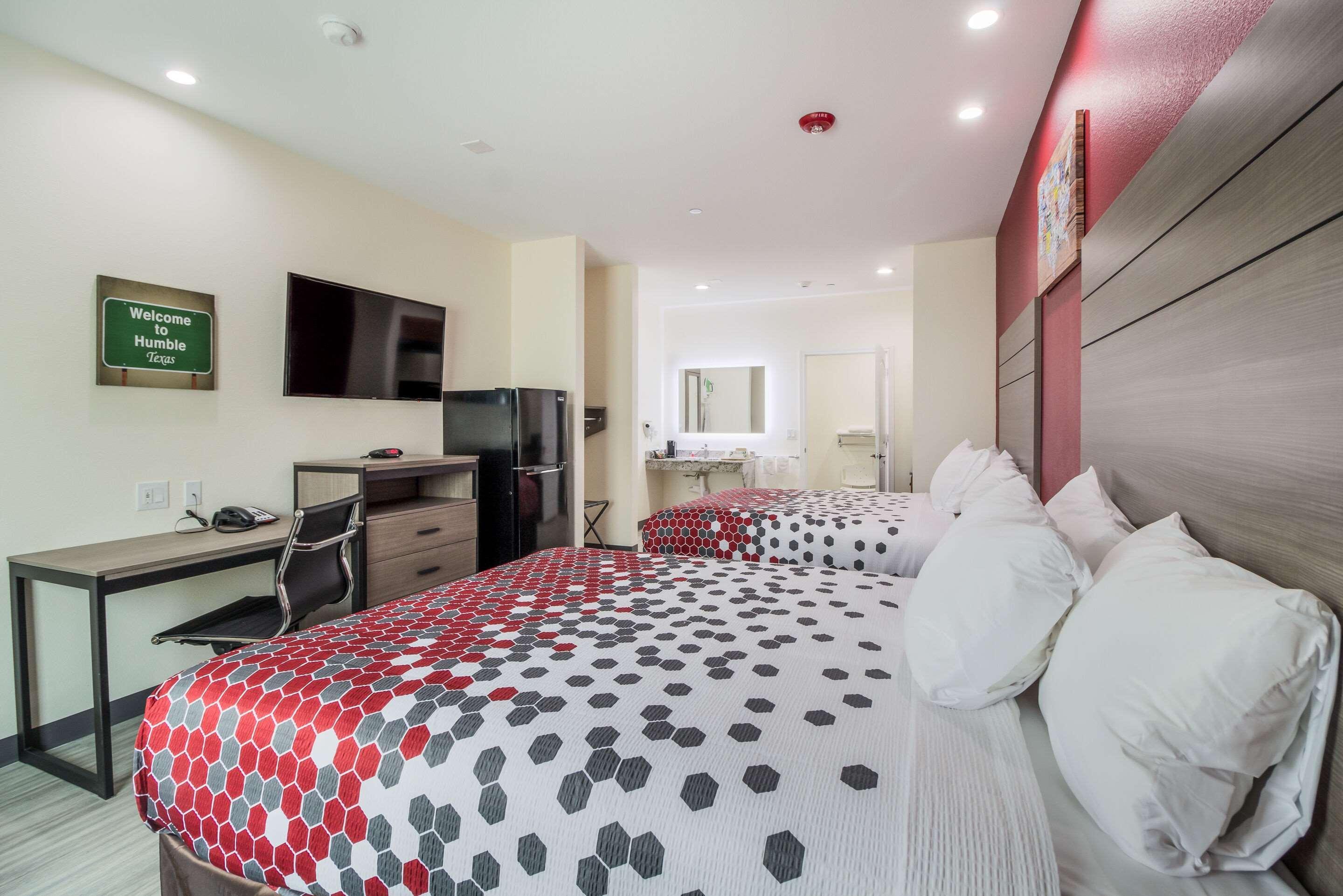 Regency Inn & Suites Humble Fm1960 - Iah Airport מראה חיצוני תמונה