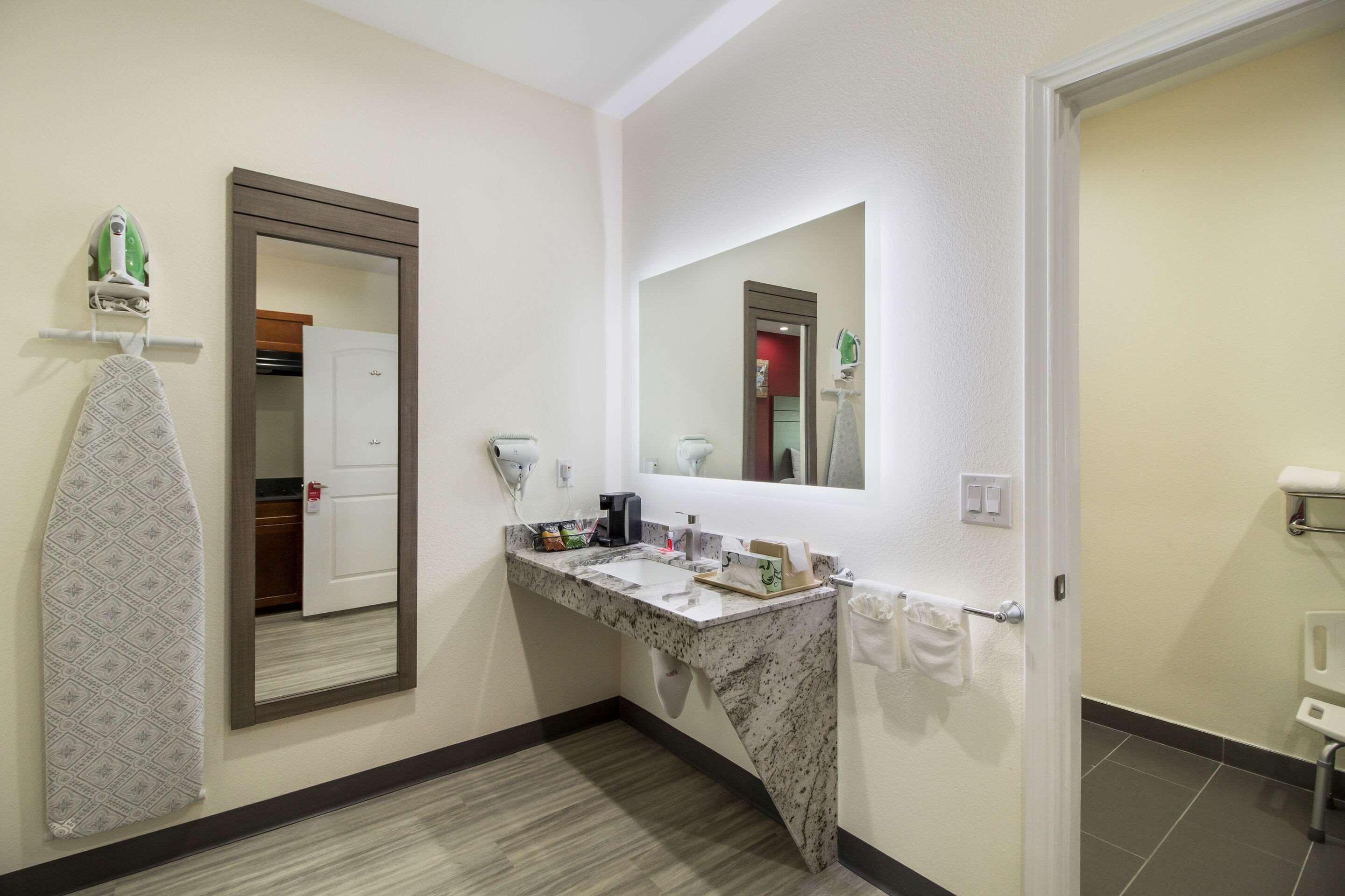 Regency Inn & Suites Humble Fm1960 - Iah Airport מראה חיצוני תמונה