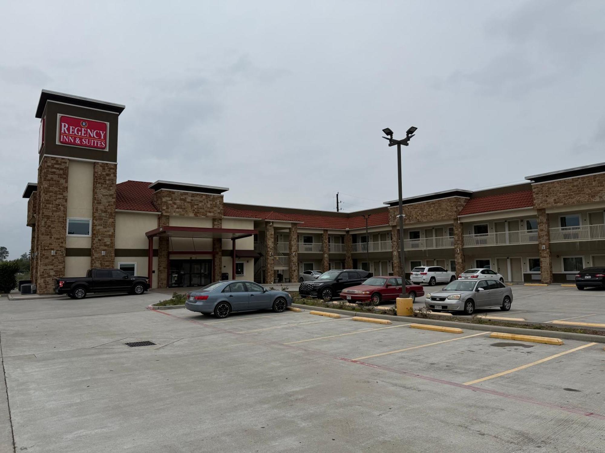 Regency Inn & Suites Humble Fm1960 - Iah Airport מראה חיצוני תמונה
